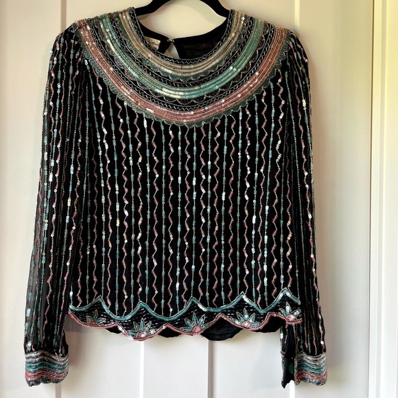 Judith Ann Vintage Silk and Sequin Top Size Medium - Picture 3 of 10